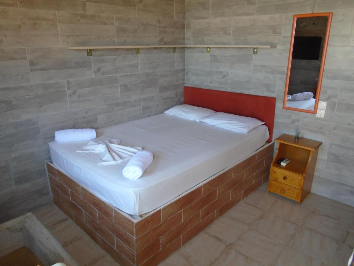 Orfeas Rooms Vasiliki Exterior foto