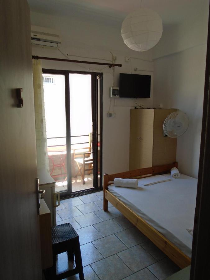 Orfeas Rooms Vasiliki Exterior foto