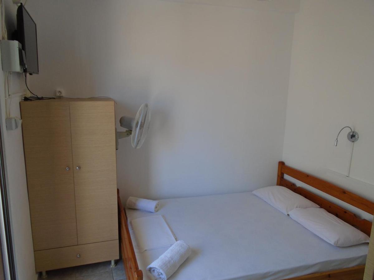 Orfeas Rooms Vasiliki Exterior foto