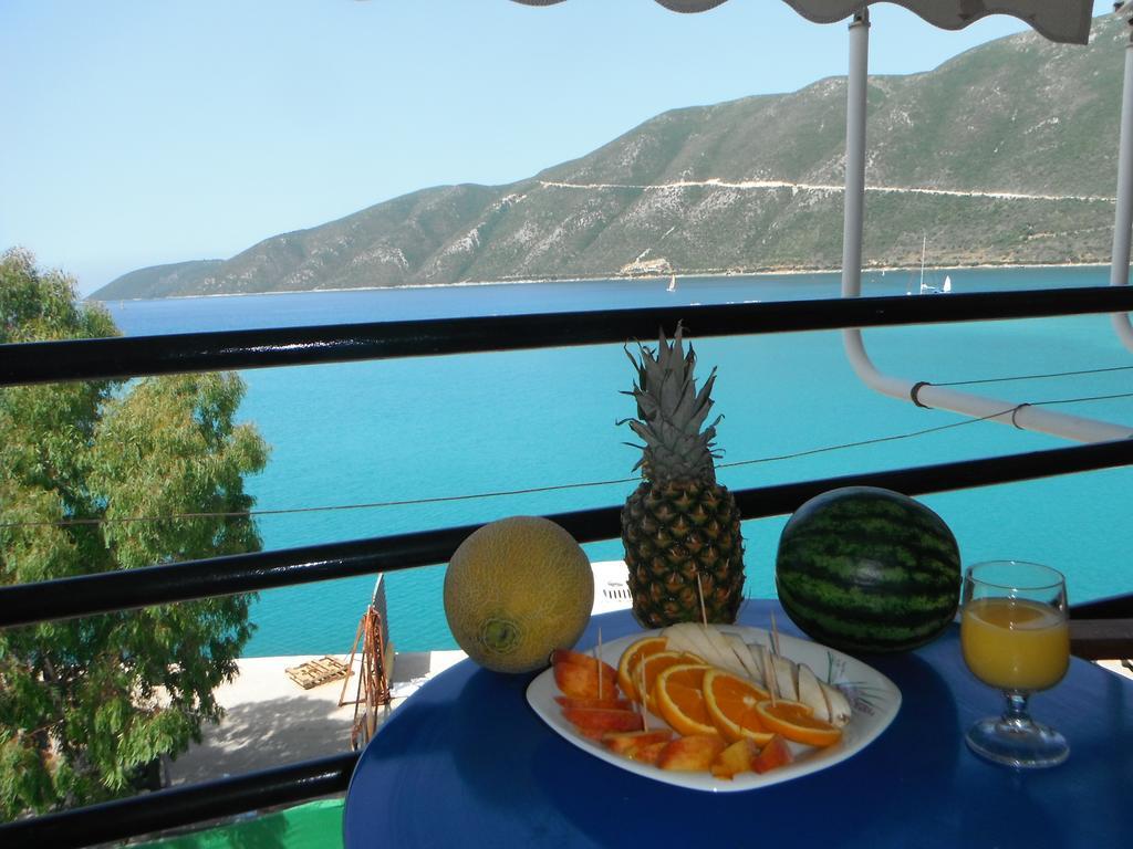 Orfeas Rooms Vasiliki Exterior foto